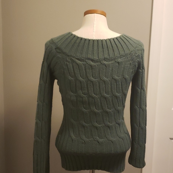 Long sleeve jade green sweater - Picture 3 of 3